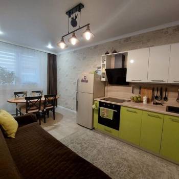 Продается 2-х комнатная квартира, 65 м²