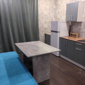 Сдается 1-комнатная квартира, 41 м²