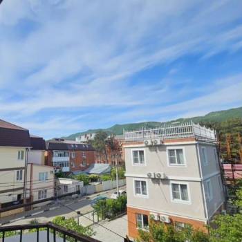 Продается 1-комнатная квартира, 55 м²