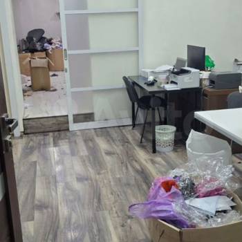 Сдается Нежилое помещение, 180 м²