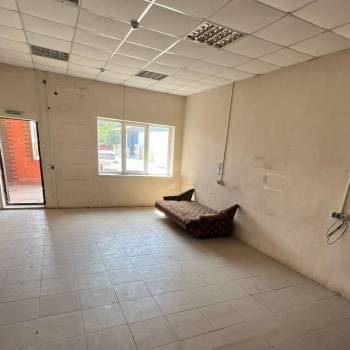 Сдается Нежилое помещение, 425 м²