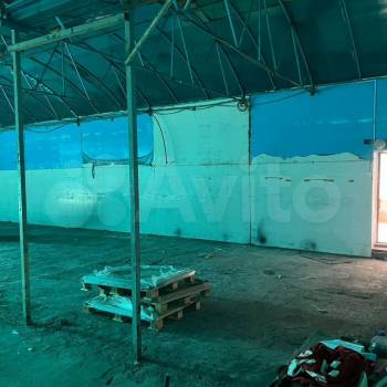 Сдается Нежилое помещение, 425 м²