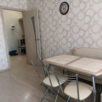 Сдается 1-комнатная квартира, 40 м²