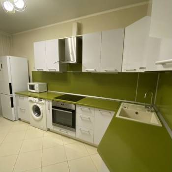 Сдается 1-комнатная квартира, 39 м²