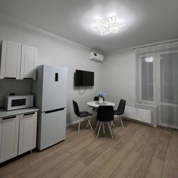 Сдается 1-комнатная квартира, 37,4 м²