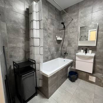 Сдается 1-комнатная квартира, 37,4 м²