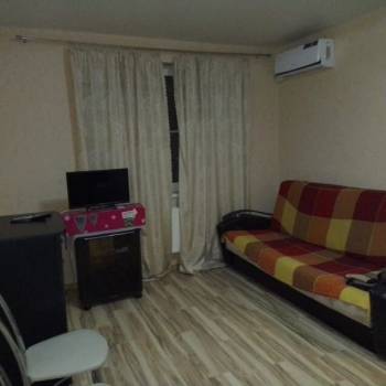 Сдается 1-комнатная квартира, 38 м²