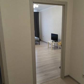 Сдается 1-комнатная квартира, 43 м²