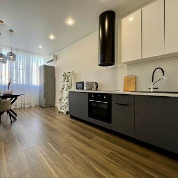 Сдается 2-х комнатная квартира, 74 м²