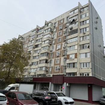 Продается 1-комнатная квартира, 32 м²