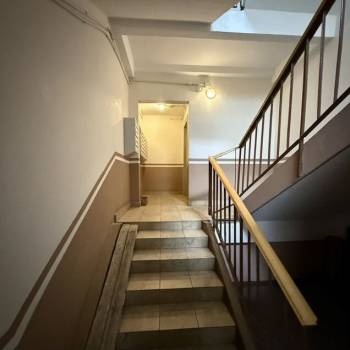 Продается 1-комнатная квартира, 32 м²