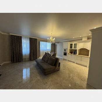 Продается 3-х комнатная квартира, 112 м²