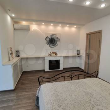 Продается Многокомнатная квартира, 96,3 м²