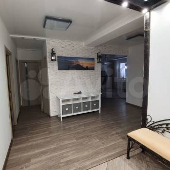 Продается Многокомнатная квартира, 96,3 м²