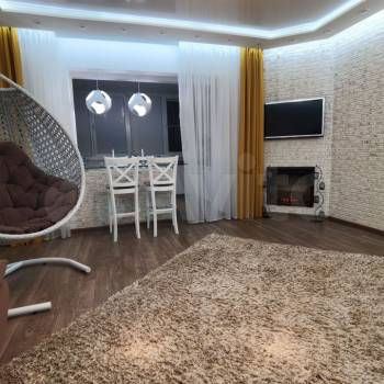 Продается Многокомнатная квартира, 96,3 м²