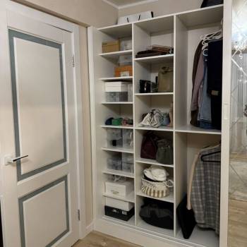 Продается Многокомнатная квартира, 60 м²