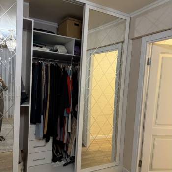 Продается Многокомнатная квартира, 60 м²