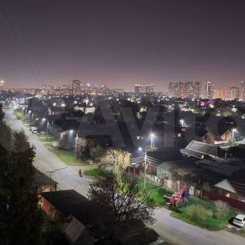 Продается Многокомнатная квартира, 87,4 м²