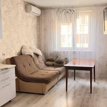 Сдается 1-комнатная квартира, 42,6 м²