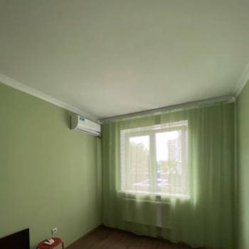 Продается 1-комнатная квартира, 45 м²