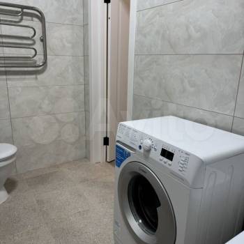 Продается 1-комнатная квартира, 44 м²