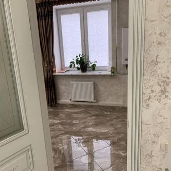 Продается 1-комнатная квартира, 49 м²