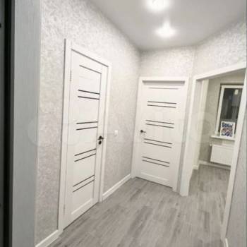 Продается 1-комнатная квартира, 35 м²