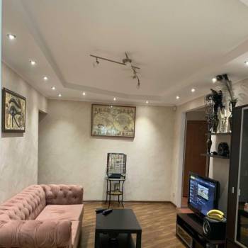 Продается 3-х комнатная квартира, 55,9 м²