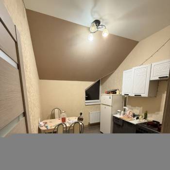 Продается 1-комнатная квартира, 37,4 м²