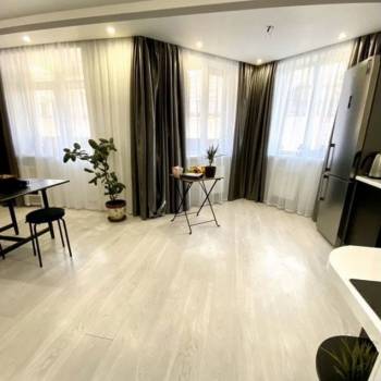 Сдается 1-комнатная квартира, 40 м²