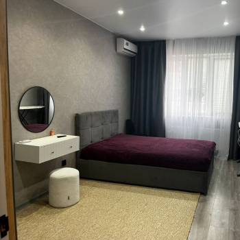 Сдается 1-комнатная квартира, 37 м²