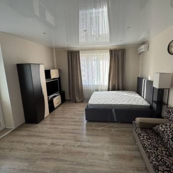 Сдается 1-комнатная квартира, 47 м²