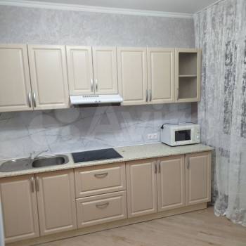 Сдается 1-комнатная квартира, 37 м²