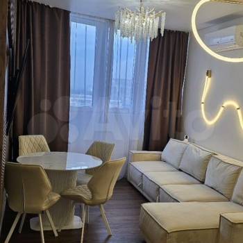 Продается 2-х комнатная квартира, 72 м²