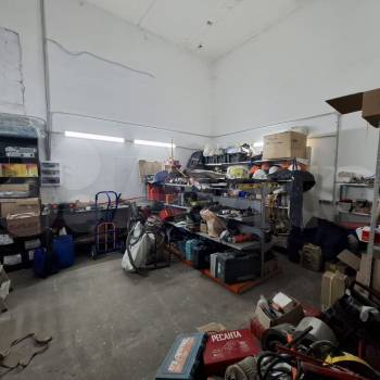 Продается Нежилое помещение, 1310 м²