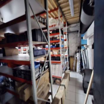 Продается Нежилое помещение, 1310 м²