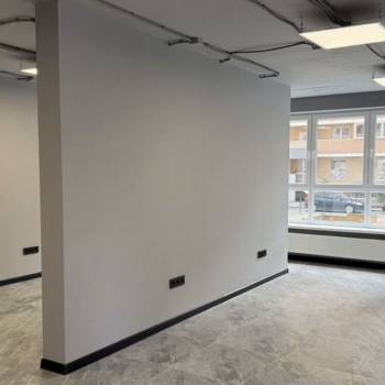 Продается Нежилое помещение, 65 м²