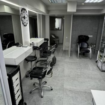 Продается Нежилое помещение, 75 м²