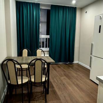 Сдается 1-комнатная квартира, 40 м²