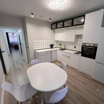 Сдается 1-комнатная квартира, 47,2 м²