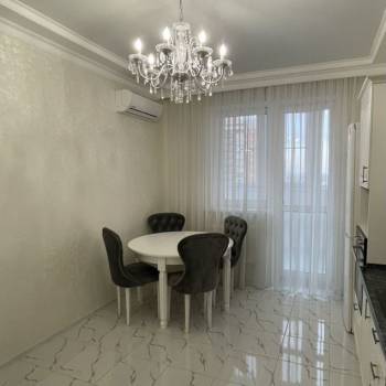 Сдается 1-комнатная квартира, 50 м²