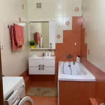 Сдается 1-комнатная квартира, 41 м²