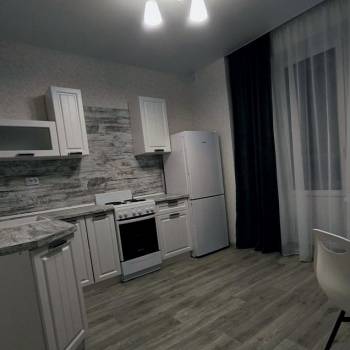 Сдается 1-комнатная квартира, 35 м²