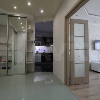 Сдается Многокомнатная квартира, 90 м²