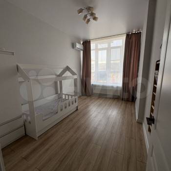 Сдается Многокомнатная квартира, 64 м²