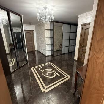 Сдается Многокомнатная квартира, 120 м²