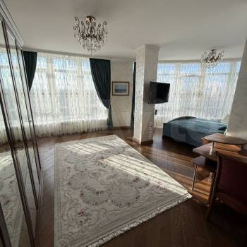 Сдается Многокомнатная квартира, 120 м²