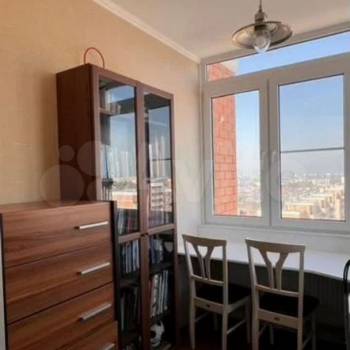 Сдается Многокомнатная квартира, 98 м²