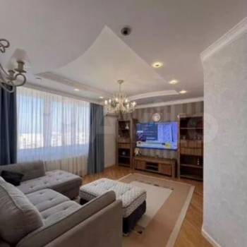 Сдается Многокомнатная квартира, 98 м²