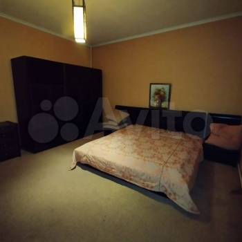 Продается Дом, 395 м²